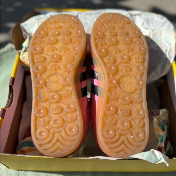 Adidas Women’s Gazelle 'Pink Velvet' - Picture 10 of 16